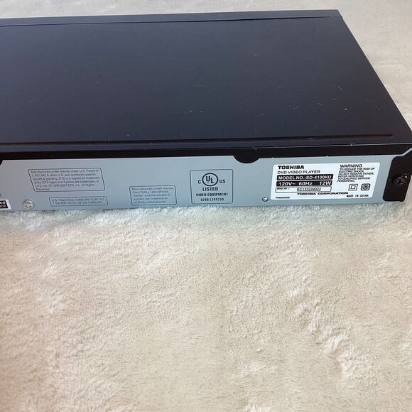 Toshiba ~ SD-4100KU Slim Profile DVD Player ~ Tested and Works - Picture 7 of 7